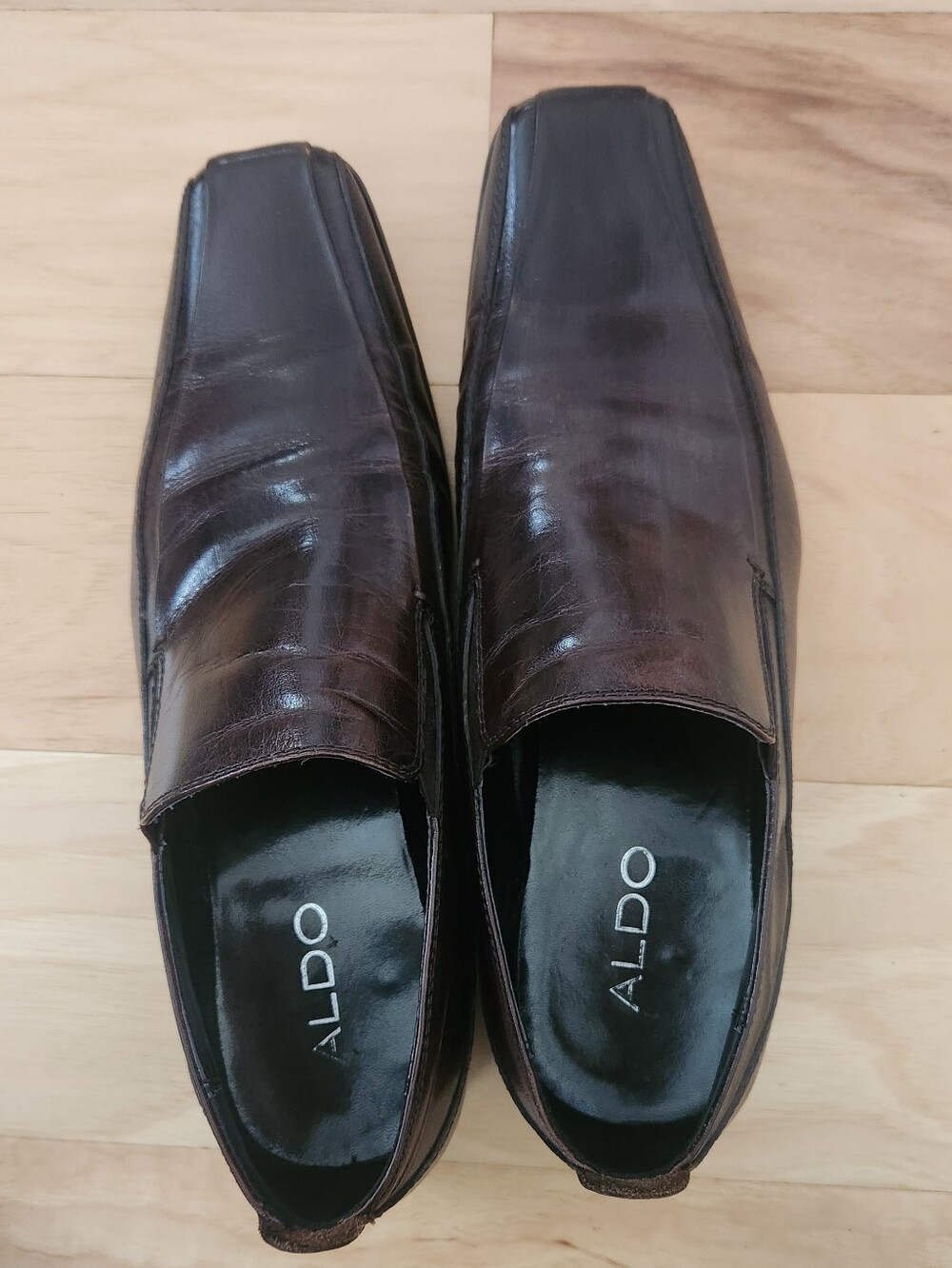 ALDO Men’s Dark Brown Leather Slip-On Loafers